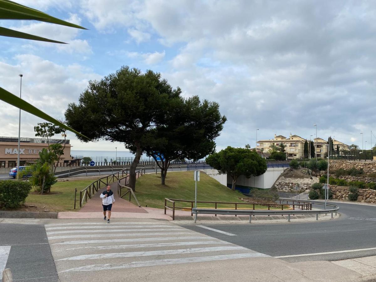 Super Holday Lubina Sol Mijas Beachfront Apartment Luaran gambar